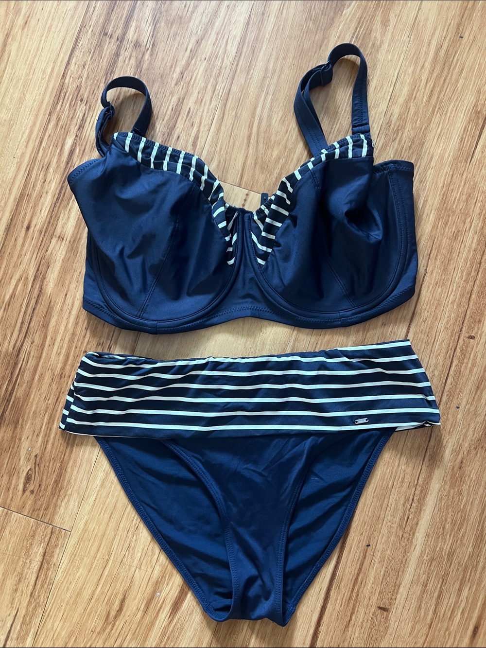 Navy Striped Underwire Bikini Set - Women's Swim
